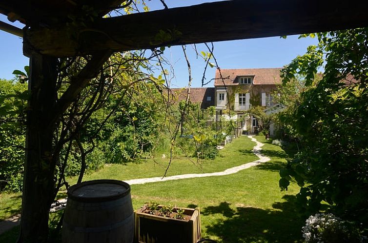 Vakantiehuis in Lucenay l'Evêque