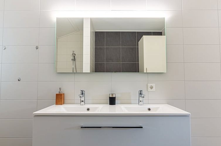 Vakantiehuisje in Nes