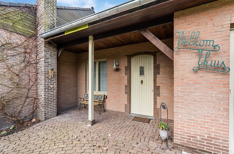 Buiten Huis