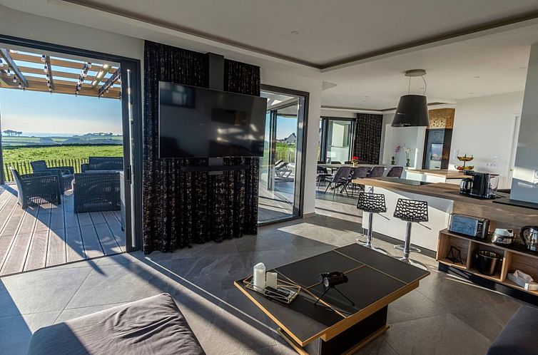 Vakantiehuis Villa mit Meerblick und privatem Spa - les gît