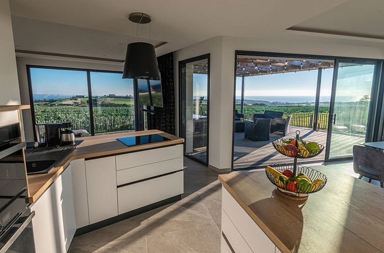 Vakantiehuis Villa mit Meerblick und privatem Spa - les gît