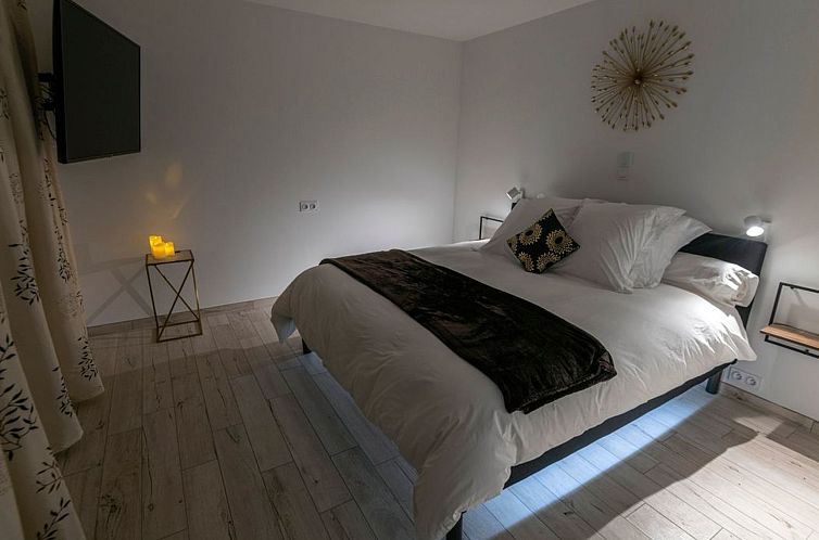 Vakantiehuis Villa mit Meerblick und privatem Spa - les gît