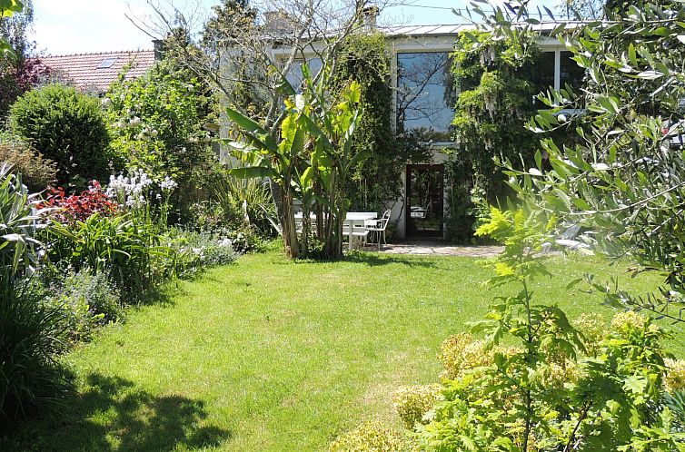 Vakantiehuis Großes Familienhaus mit schön angelegtem Gart