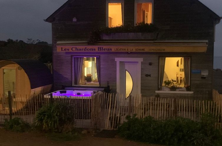 Vakantiehuis Les Chardons Bleus Sauna Jacuzzi Meerblick