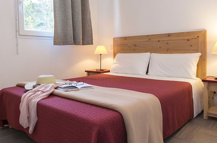 Guest house 04113812 - Apartment Brittany - Appartement  Odalys Domaine des Roches Jaunes