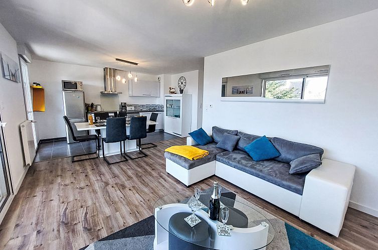 Appartement Grand Balcon, Piscine et proche du Port