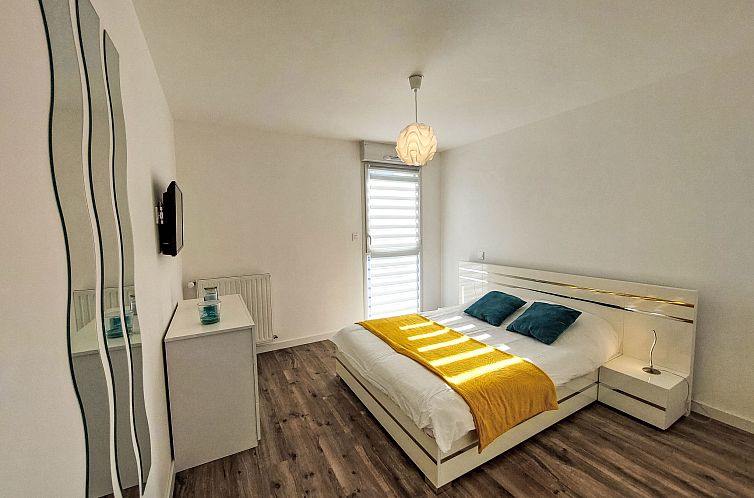 Appartement Grand Balcon, Piscine et proche du Port