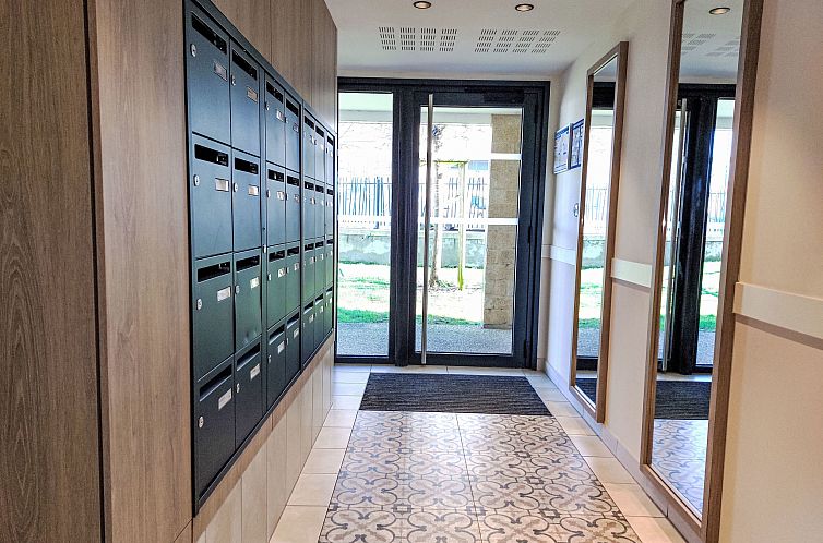 Appartement Grand Balcon, Piscine et proche du Port