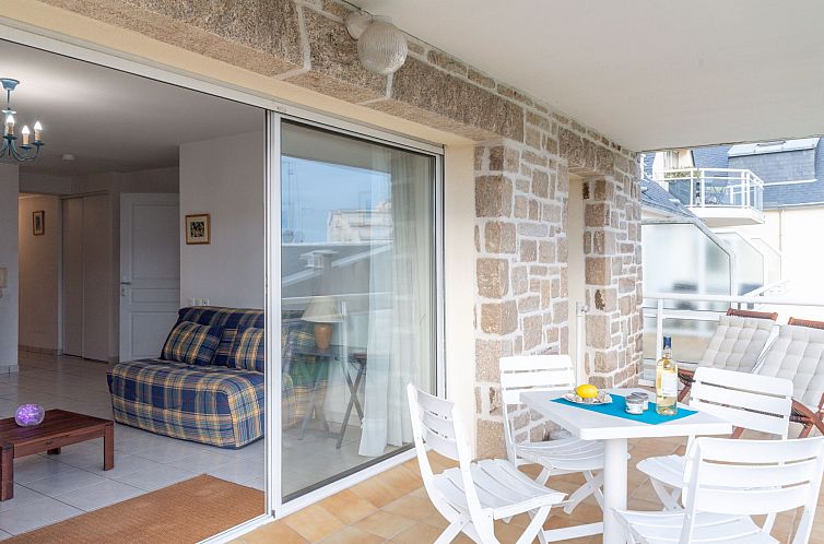 Guest house 04118112 - Apartment Brittany - Appartement Le Hoche