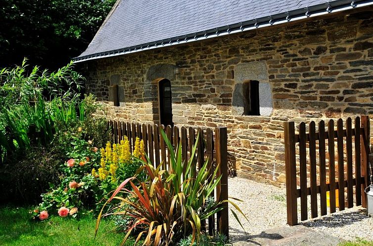 Vakantiehuis Domäne mit eigenem Garten und Grill