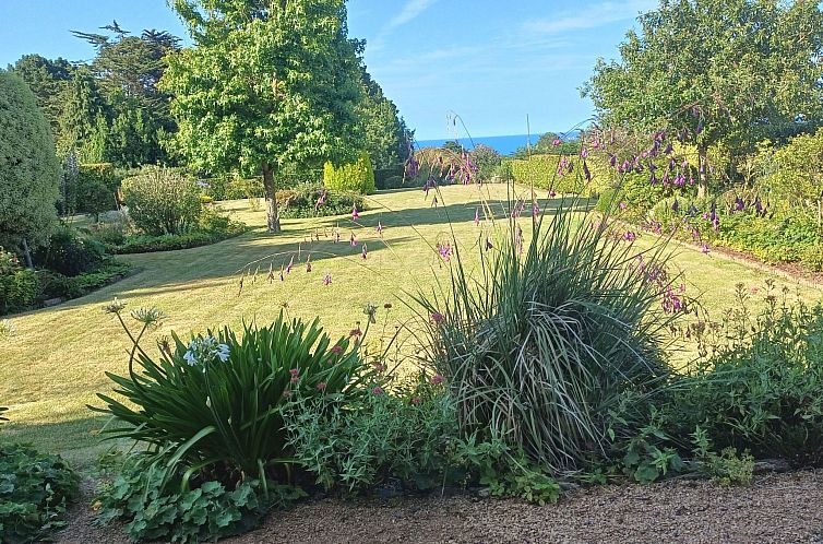 Vakantiehuis Komforthaus mit Traumgarten und Meerblick