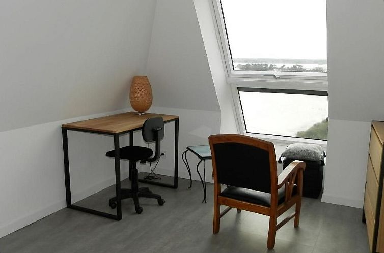 Appartement "Tromeal Lasalle" blick auf das Meer. Mit 4 Ster