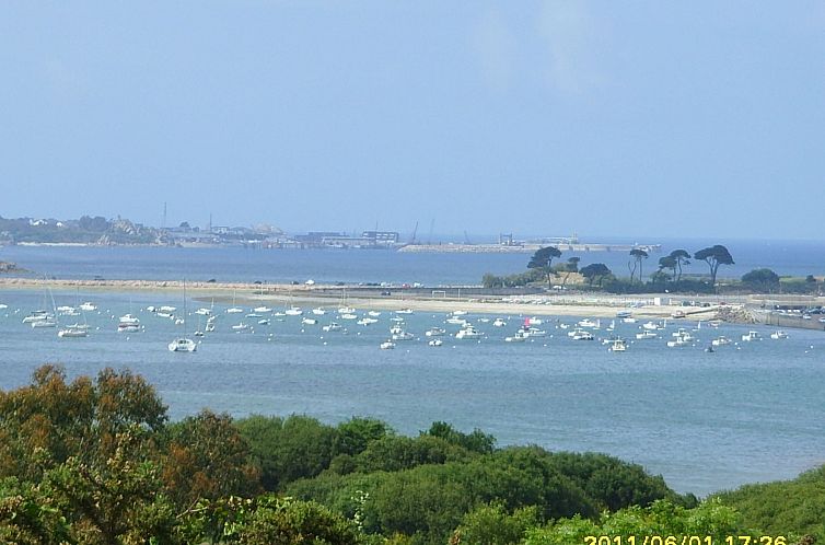 Vakantiehuis "Ty Saoson" mit Blick auf das Wasser
