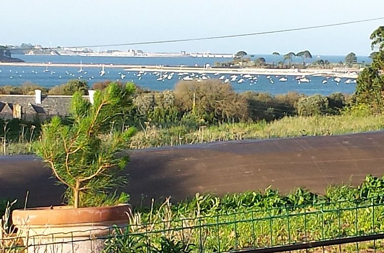 Vakantiehuis "Ty Saoson" mit Blick auf das Wasser