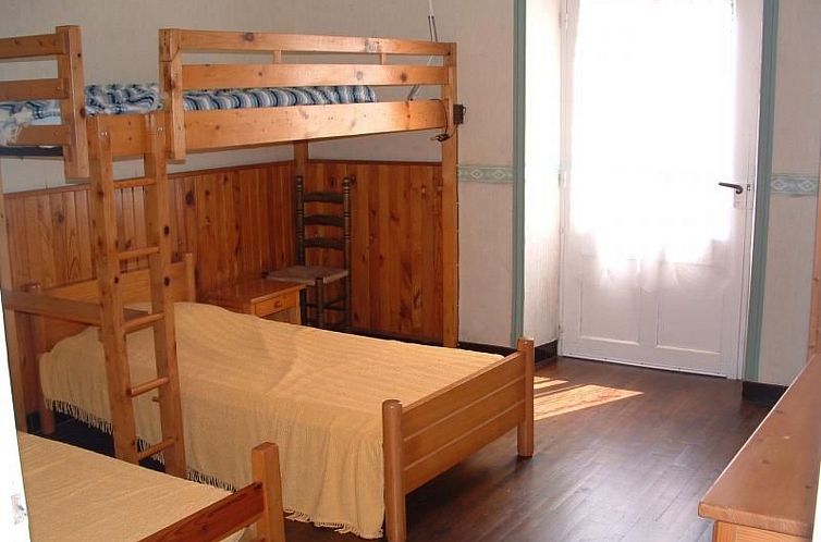 Appartement Apartment mit privater Terrasse am Fluss