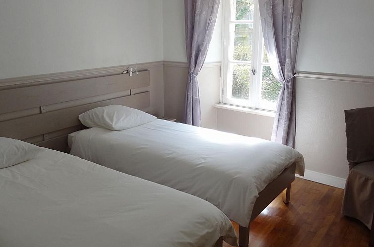 Appartement Apartment mit privater Terrasse am Fluss