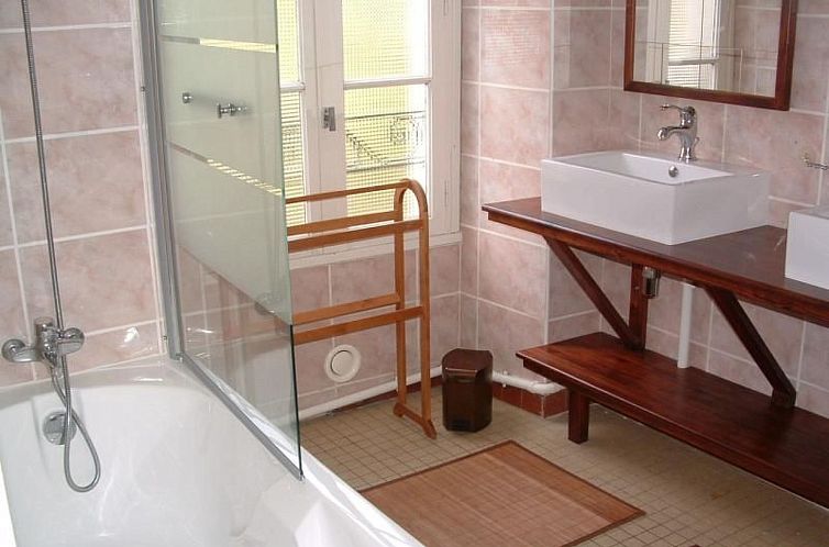Appartement Apartment mit privater Terrasse am Fluss