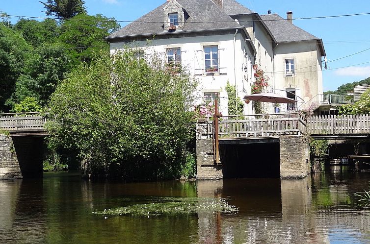 Appartement Apartment mit privater Terrasse am Fluss
