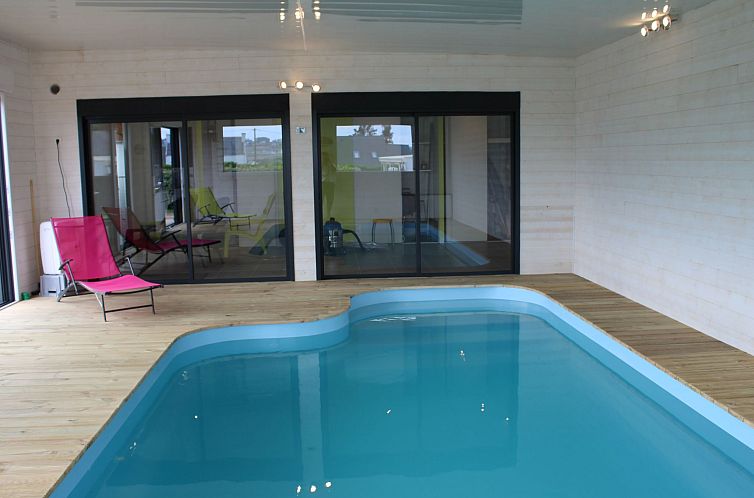 Vakantiehuis Große Villa am Meer mit privatem Spa Bereich