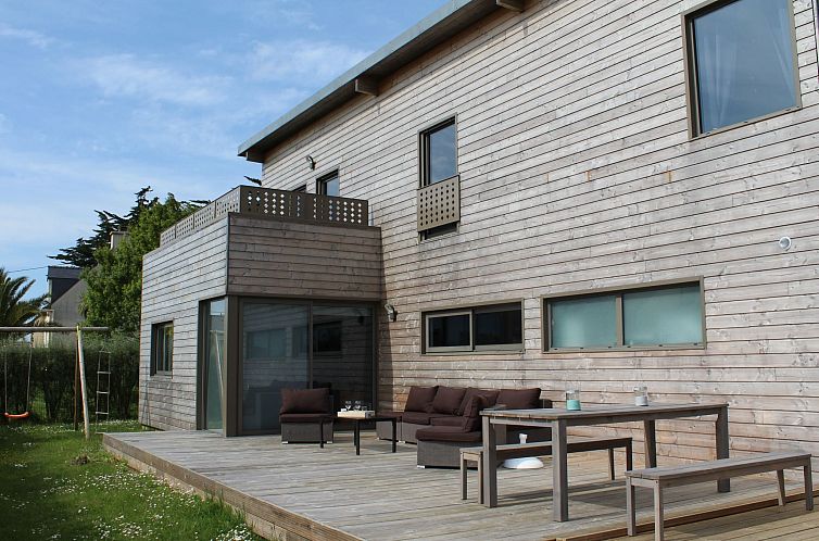 Vakantiehuis Große Villa am Meer mit privatem Spa Bereich
