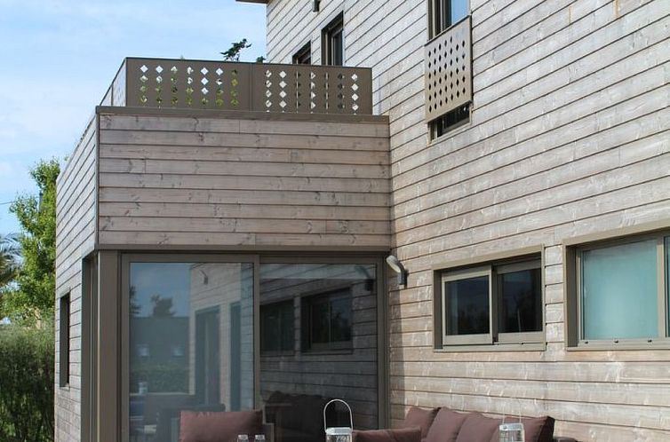 Vakantiehuis Große Villa am Meer mit privatem Spa Bereich