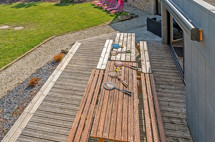 Vakantiehuis Landgut "Villa Léànie" mit Innenpool