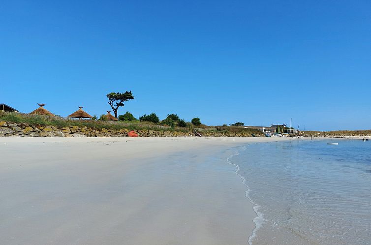 Vakantiehuis 50 ml vom Meer entfernt. Plouneour Trez