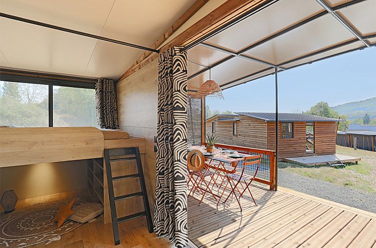 Tiny Lodge