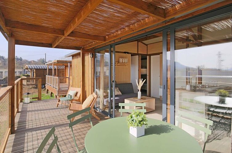 Cottage Comfort