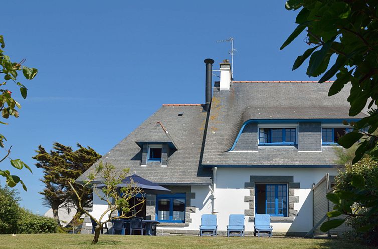 Unterkunft 04130806 - Ferienhaus Bretagne - Vakantiehuis Geräumiges Haus mit direktem Zugang zum Strand