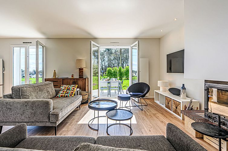 Vakantiehuis La Tour Bourgerel avec piscine