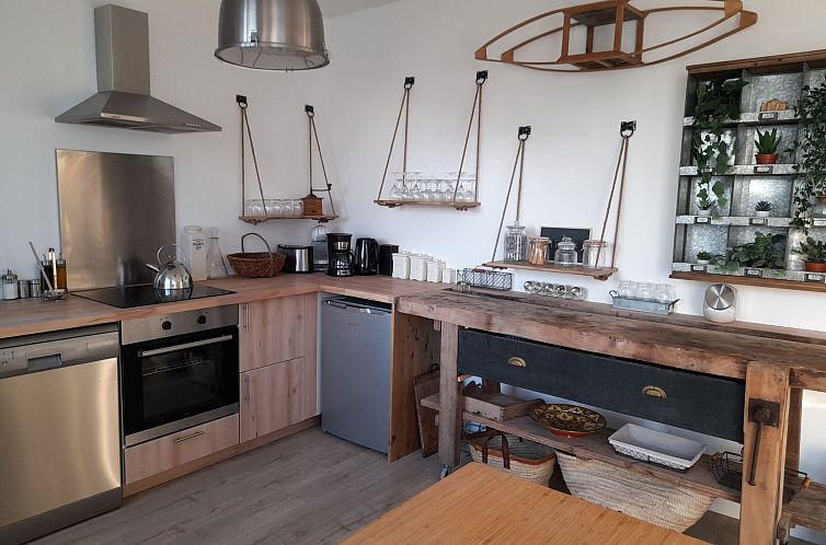 Vakantiehuis Charmantes Haus mit Garten, 200m vom Strand ent