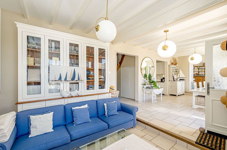 Vakantiehuis Villa "Ker House" mit Blick auf das Wasser
