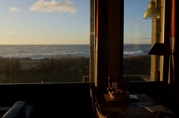 Vakantiehuis Ferienvilla mit Blick auf das Wasser