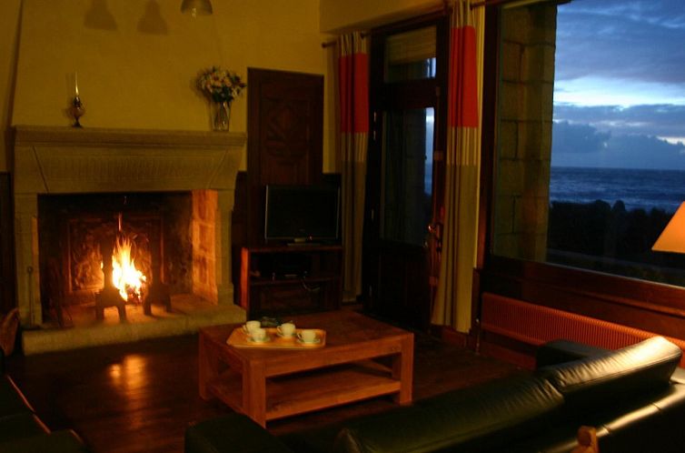 Vakantiehuis Ferienvilla mit Blick auf das Wasser