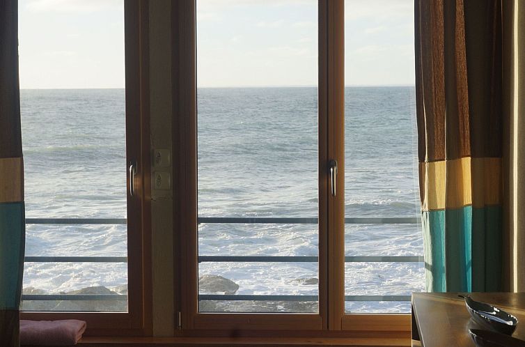 Vakantiehuis Ferienvilla mit Blick auf das Wasser