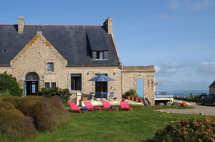 Vakantiehuis Ferienvilla mit Blick auf das Wasser
