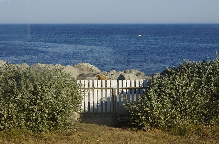 Vakantiehuis Villa "Le Viben" mit Blick auf das Wasser