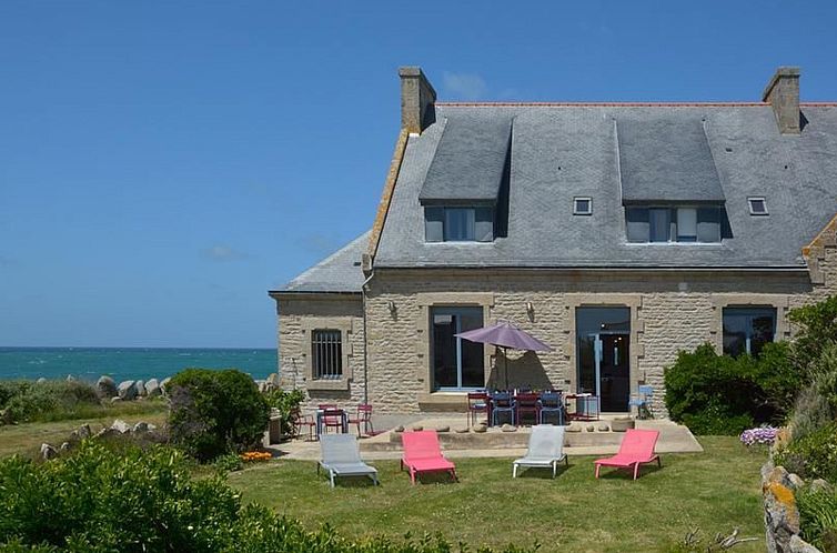 Vakantiehuis Villa "Le Viben" mit Blick auf das Wasser