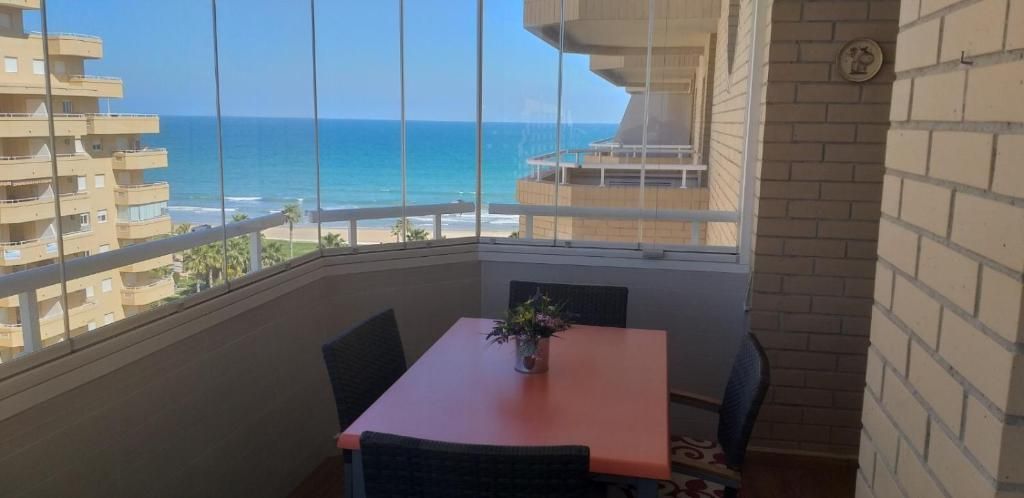 APARTAMENTOS 1 LINEA URB.MARINA DOR