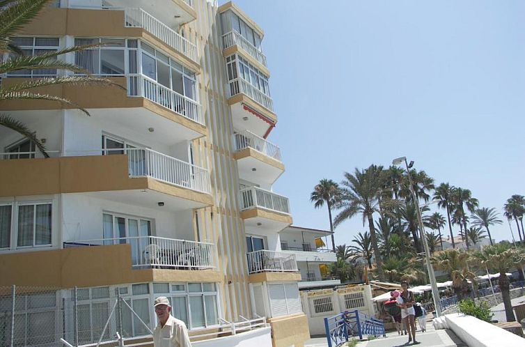 Apartamentos Lual Torrecilla