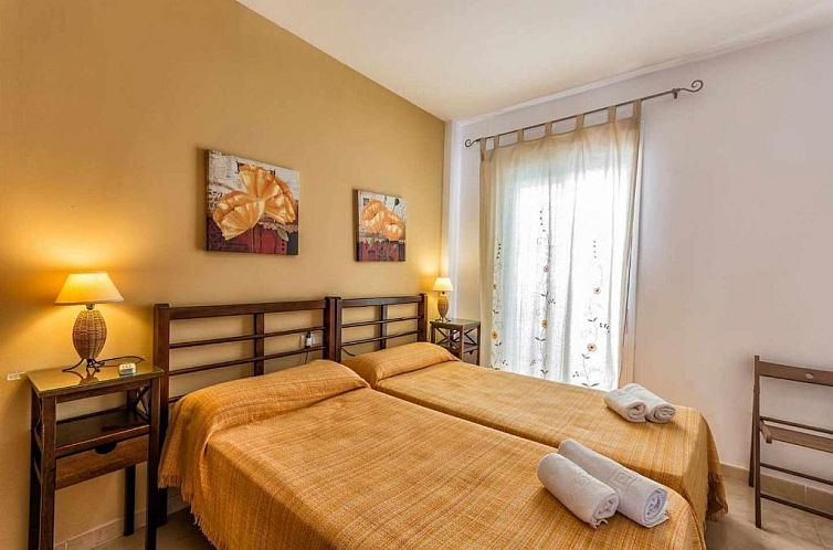 Apartamentos Chimenea-Playa