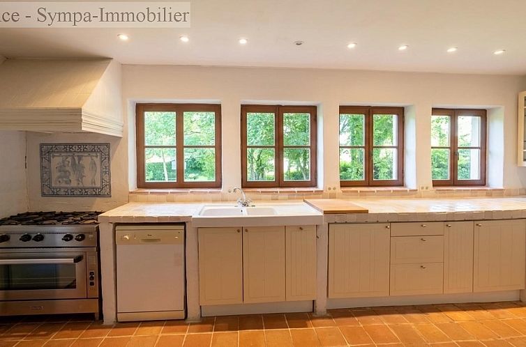 Geschakelde woning in Ploumilliau