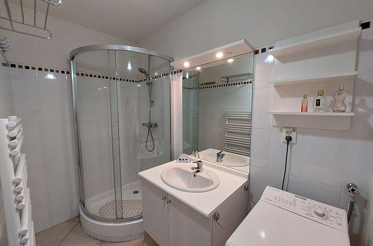 Appartement T2 avec balcon,calme et près du port