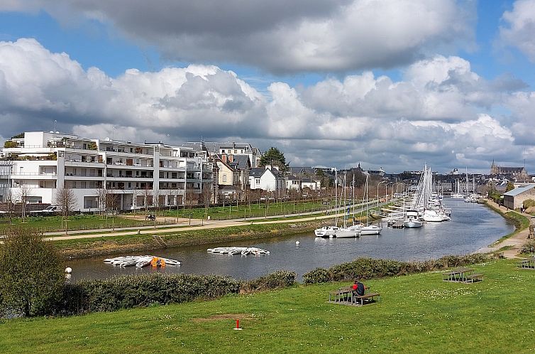Appartement T2 avec balcon,calme et près du port