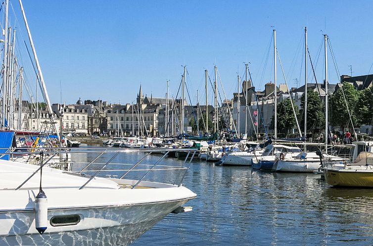 Appartement T2 avec balcon,calme et près du port
