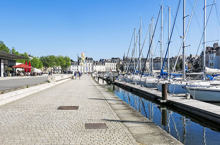 Appartement T2 avec balcon,calme et près du port
