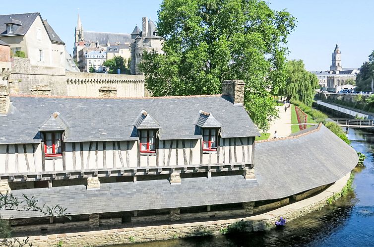 Appartement T2 avec balcon,calme et près du port