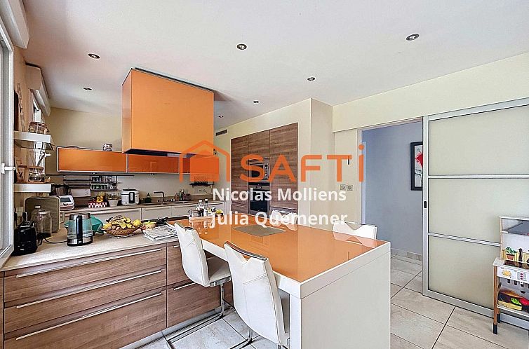 Vrijstaande woning in Milizac
