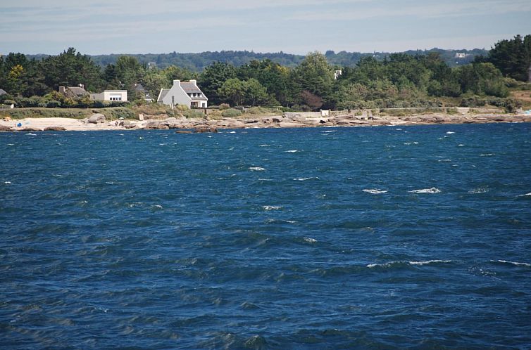 Vakantiehuis Villa mit großem Grundstück direkt am Mer